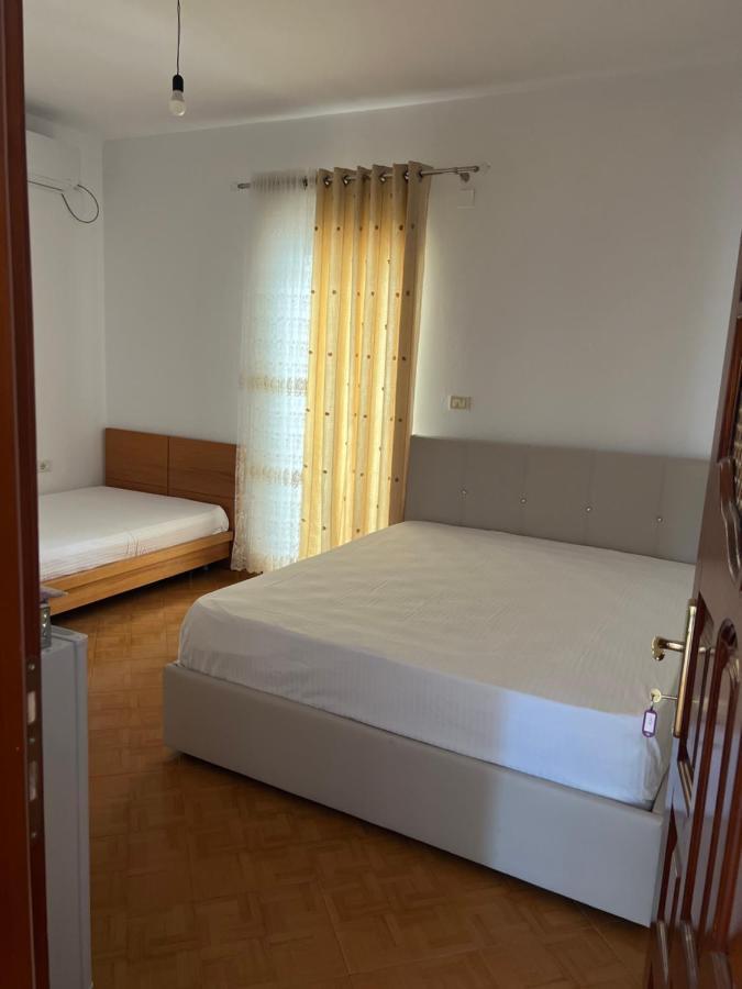 Rooms For Rent Habipi Vlorë エクステリア 写真